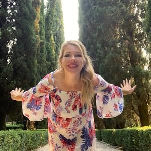 Meet your Posher, Amber